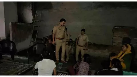 Bulandshahr News:  खुर्जा में महिला की चाकू से गोदकर हत्या, आरोपी गिरफ्तार; पुलिस जांच शुरू
