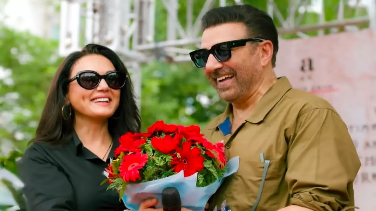 Preity Zinta-Sunny Deol Net Worth Preity Zinta-Sunny Deol Net Worth