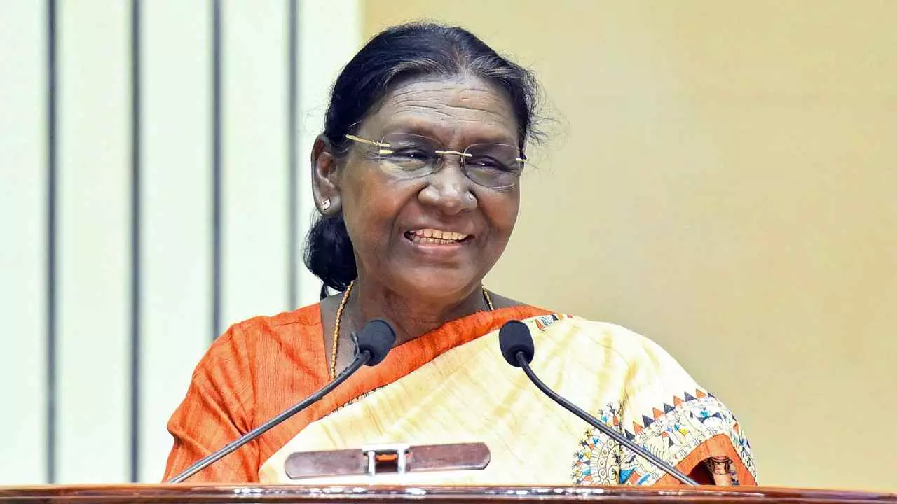 आधुनिक राष्ट्र बनने की राह पर भारत,स्वतंत्रता दिवस की पूर्व संध्या पर राष्ट्रपति द्रौपदी मुर्मू आधुनिक राष्ट्र बनने की राह पर भारत,स्वतंत्रता दिवस की पूर्व संध्या पर राष्ट्रपति द्रौपदी मुर्मू