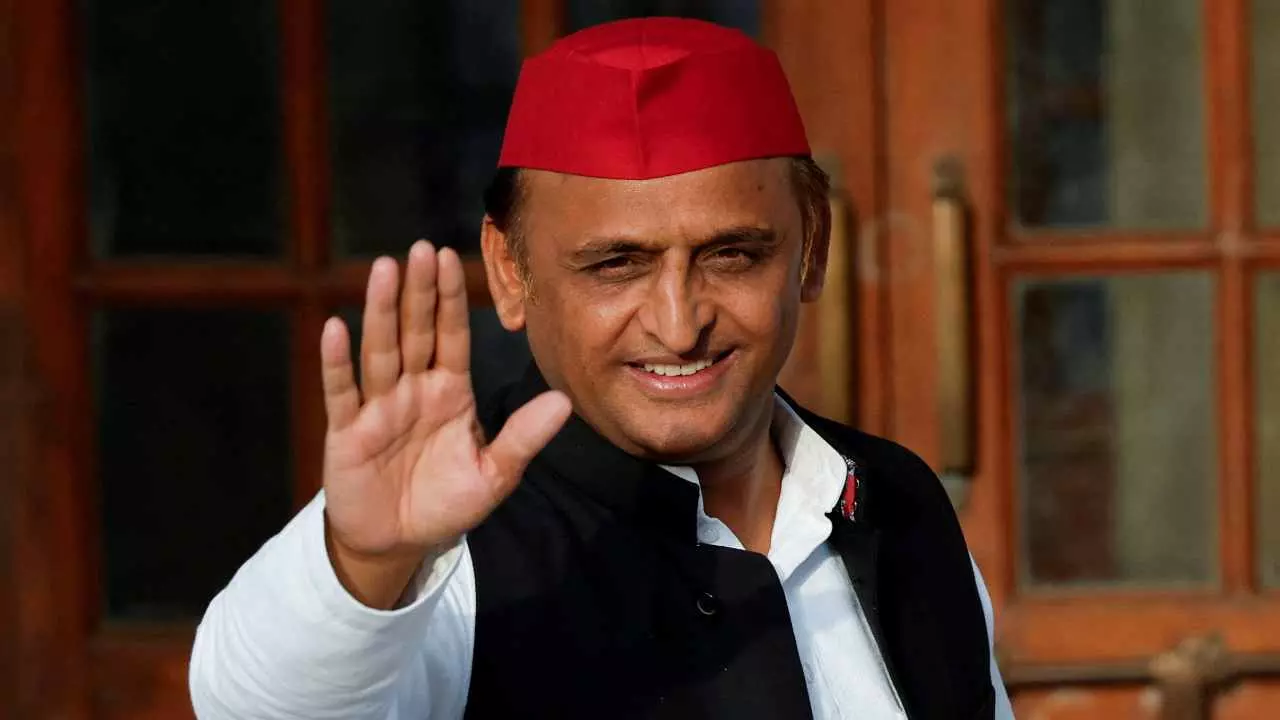 Gen-Z बने UP का नए किंगमेकर! अखिलेश ने मांगा युवाओं का साथ, बोले- ‘उखाड़ फेंको सरकार...’ Gen-Z बने UP का नए किंगमेकर! अखिलेश ने मांगा युवाओं का साथ, बोले- ‘उखाड़ फेंको सरकार...’