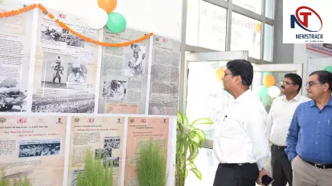 Lakhimpur News:विभाजन विभीषिका दिवस पर विकास भवन में लगी प्रदर्शनी, विस्थापित परिवारों का हुआ सम्मान