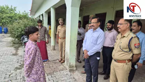 Jalaun News: छात्र की तबीयत बिगड़ी तो डीएम-एसपी पहुंचे विद्यालय, स्वास्थ्य शिविर में हुई जांच