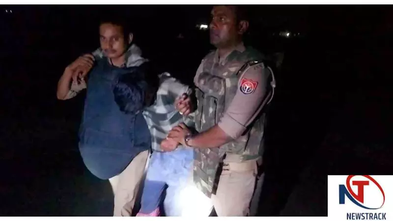 Azamgarh News :पुलिस मुठभेड़ मे दो बदमाशों को लगी गोली, घायल अवस्था मे गिरफ्तार
