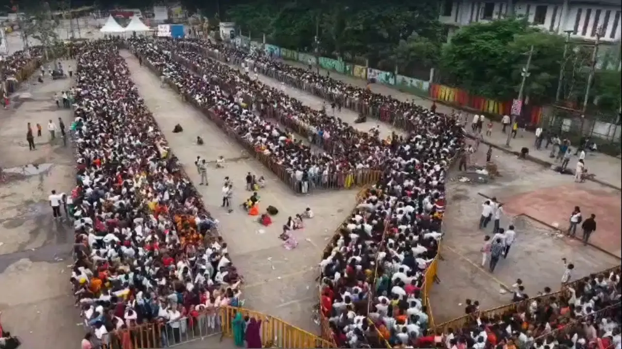 Ujjain Nagchandreshwar Temple Stampede Ujjain Nagchandreshwar Temple Stampede