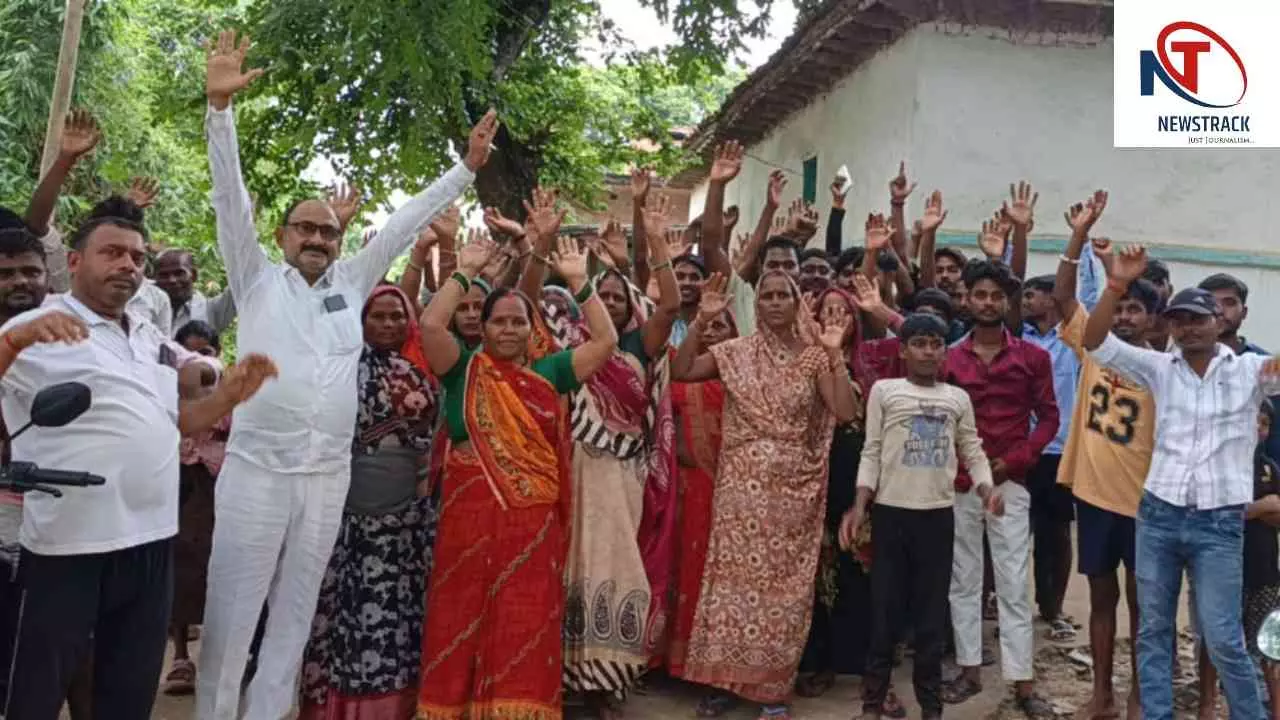 Azamgarh News: आजमगढ़ में किन्नर समुदाय और ग्रामीण आमने-सामने, विवाद के बाद पुलिस जांच में जुटी