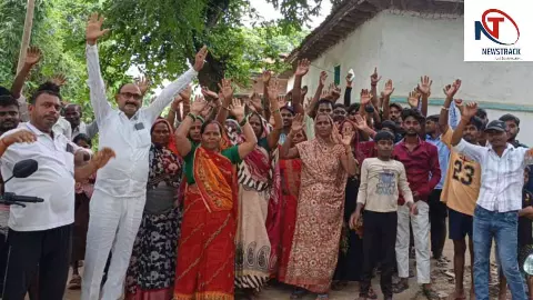 Azamgarh News: आजमगढ़ में किन्नर समुदाय और ग्रामीण आमने-सामने, विवाद के बाद पुलिस जांच में जुटी Azamgarh News: आजमगढ़ में किन्नर समुदाय और ग्रामीण आमने-सामने, विवाद के बाद पुलिस जांच में जुटी