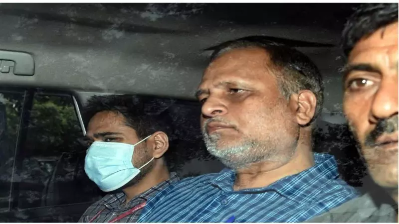 दिल्ली में ACB का बड़ा एक्शन! STP घोटाले में सत्येंद्र जैन समेत 6 गिरफ्तार, 1.52 करोड़ की रिश्वत का खुलासा दिल्ली में ACB का बड़ा एक्शन! STP घोटाले में सत्येंद्र जैन समेत 6 गिरफ्तार, 1.52 करोड़ की रिश्वत का खुलासा