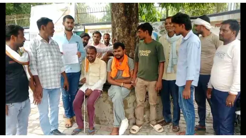 Fatehpur News: शाखा गांव में बिजली संकट, खराब ट्रांसफार्मर से परेशान ग्रामीणों ने DM से लगाई गुहार