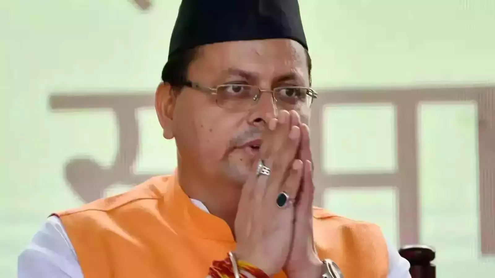 रक्षाबंधन पर धामी सरकार का बड़ा तोहफा! इन 2 तारीखों पर महिलाओं की बस यात्रा पूरी तरह FREE रक्षाबंधन पर धामी सरकार का बड़ा तोहफा! इन 2 तारीखों पर महिलाओं की बस यात्रा पूरी तरह FREE