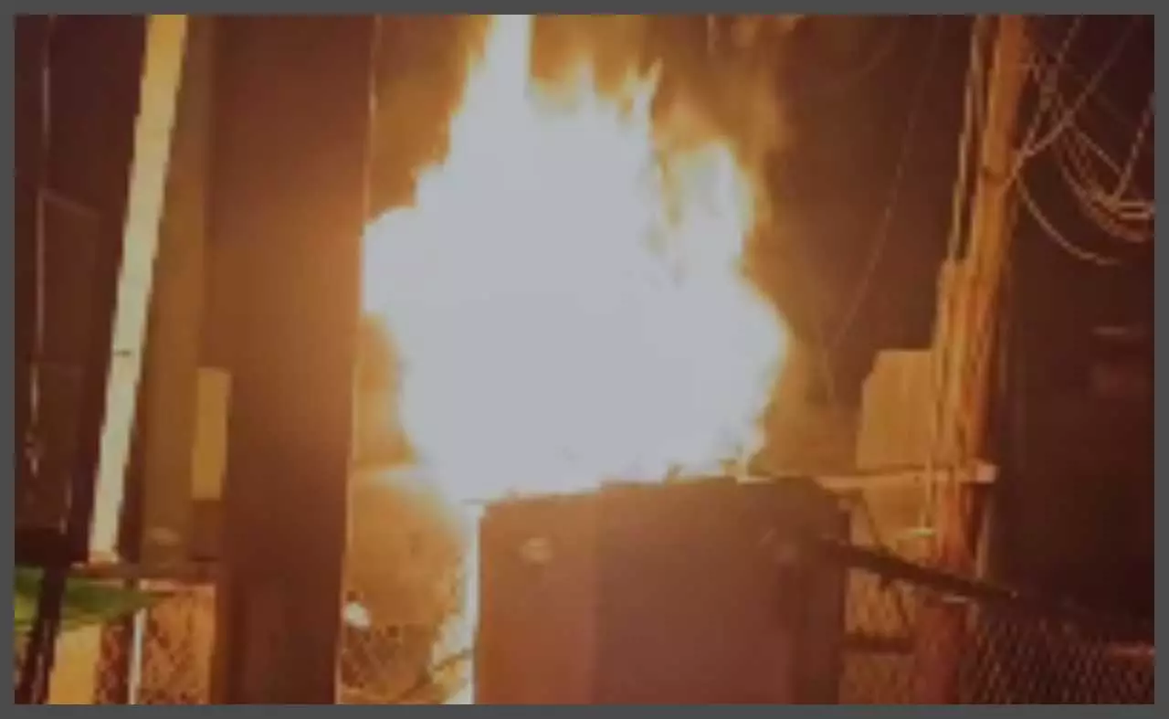 Heavy fire in transformer at Neemgaon crossroads of Raya