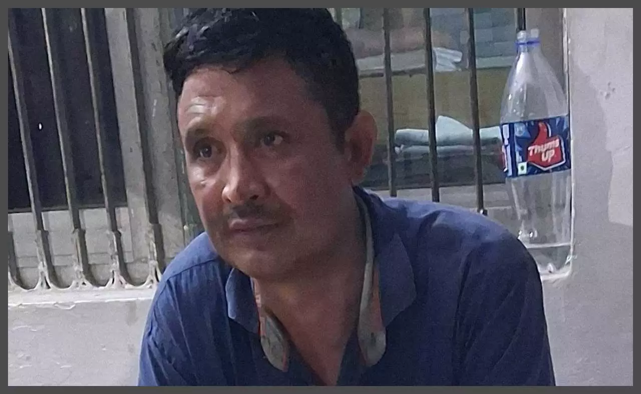 Beaten by policemen in Hapur Beaten by policemen in Hapur