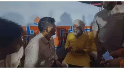 Kannauj News: डीजे पर बवाल:,कांवड़ियों-पुलिस में झड़प, माफी के बाद शांत हुआ हंगामा