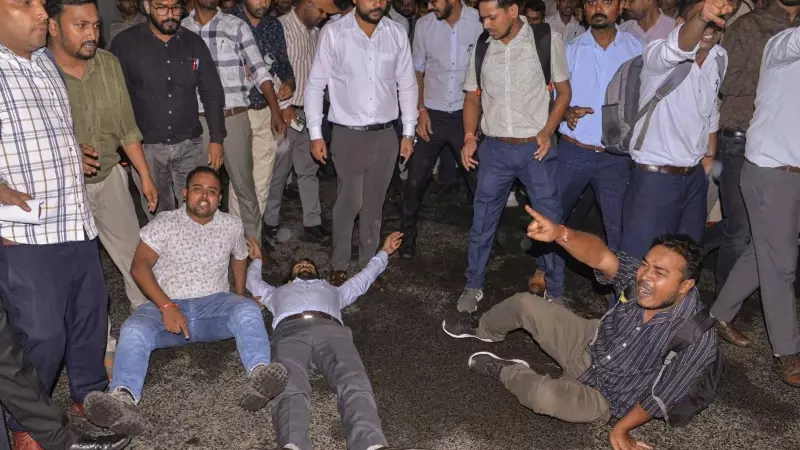 Ranchi पुलिस ने JPSC-JSSC प्रदर्शनकारी नेताओं पर की FIR, 21 अगस्त के पुलिस-छात्र झड़प में बढ़ा विवाद Ranchi पुलिस ने JPSC-JSSC प्रदर्शनकारी नेताओं पर की FIR, 21 अगस्त के पुलिस-छात्र झड़प में बढ़ा विवाद