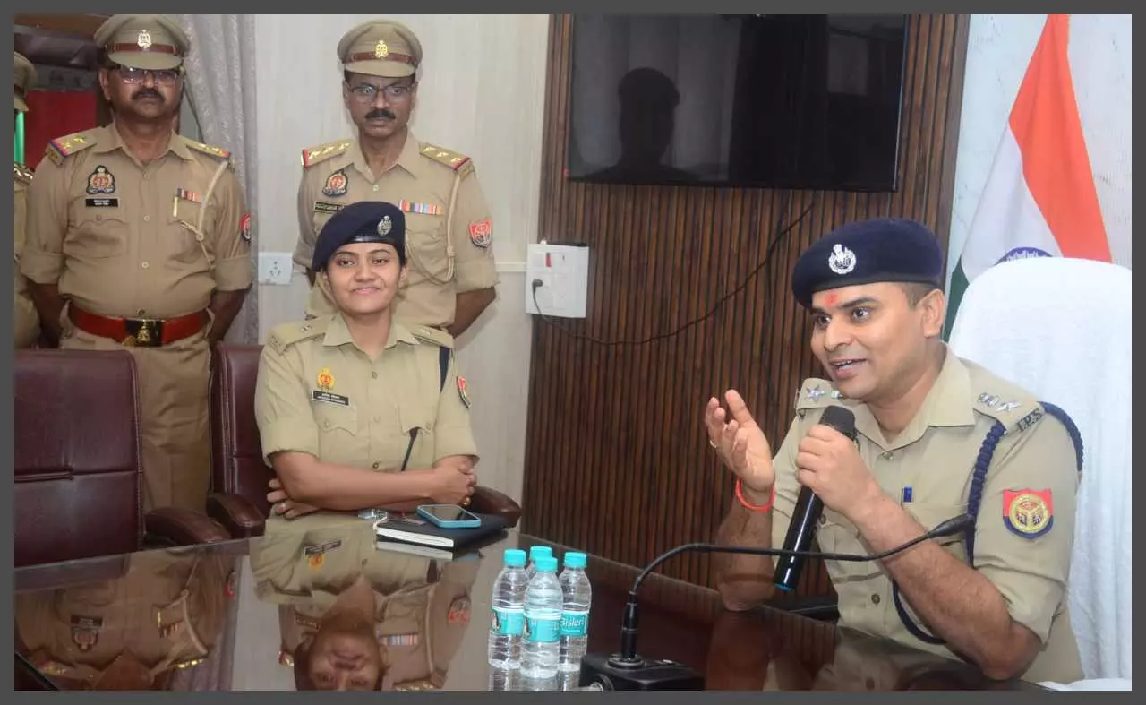 Jhansi SSP says strict action will be taken against violators Jhansi SSP says strict action will be taken against violators