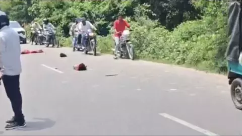 Lakhimpur Kheri News: लखीमपुर में दर्दनाक हादसा: तेज रफ्तार बस की टक्कर से साले-बहनोई की मौत