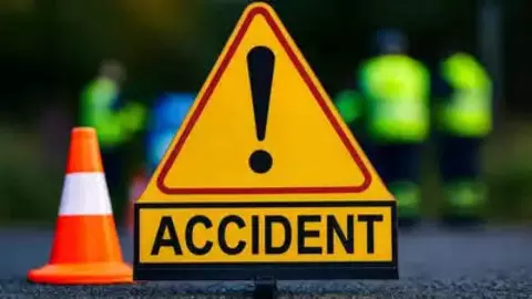 Kanpur News: कानपुर देहात में भीषण सड़क हादसा, दो बाइकों की भिड़ंत में पिता-पुत्री समेत 3 की मौत