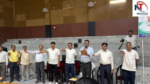 Jaunpur News: राष्ट्रीय खेल दिवस पर पीयू में मनाई गई मेजर ध्यानचन्द जयंती Jaunpur News: राष्ट्रीय खेल दिवस पर पीयू में मनाई गई मेजर ध्यानचन्द जयंती