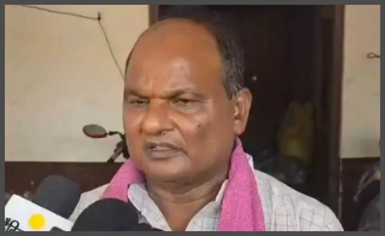 SP MLA reaches village, meets family not in Mainpuri girl case SP MLA reaches village, meets family not in Mainpuri girl case