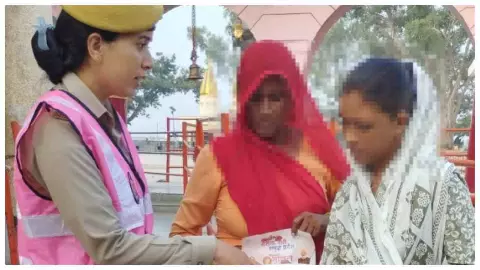 Aligarh News: मनचलों की खैर नहीं, मिशन शक्ति-5 में एंटी रोमियो टीम का अभियान तेज Aligarh News: मनचलों की खैर नहीं, मिशन शक्ति-5 में एंटी रोमियो टीम का अभियान तेज
