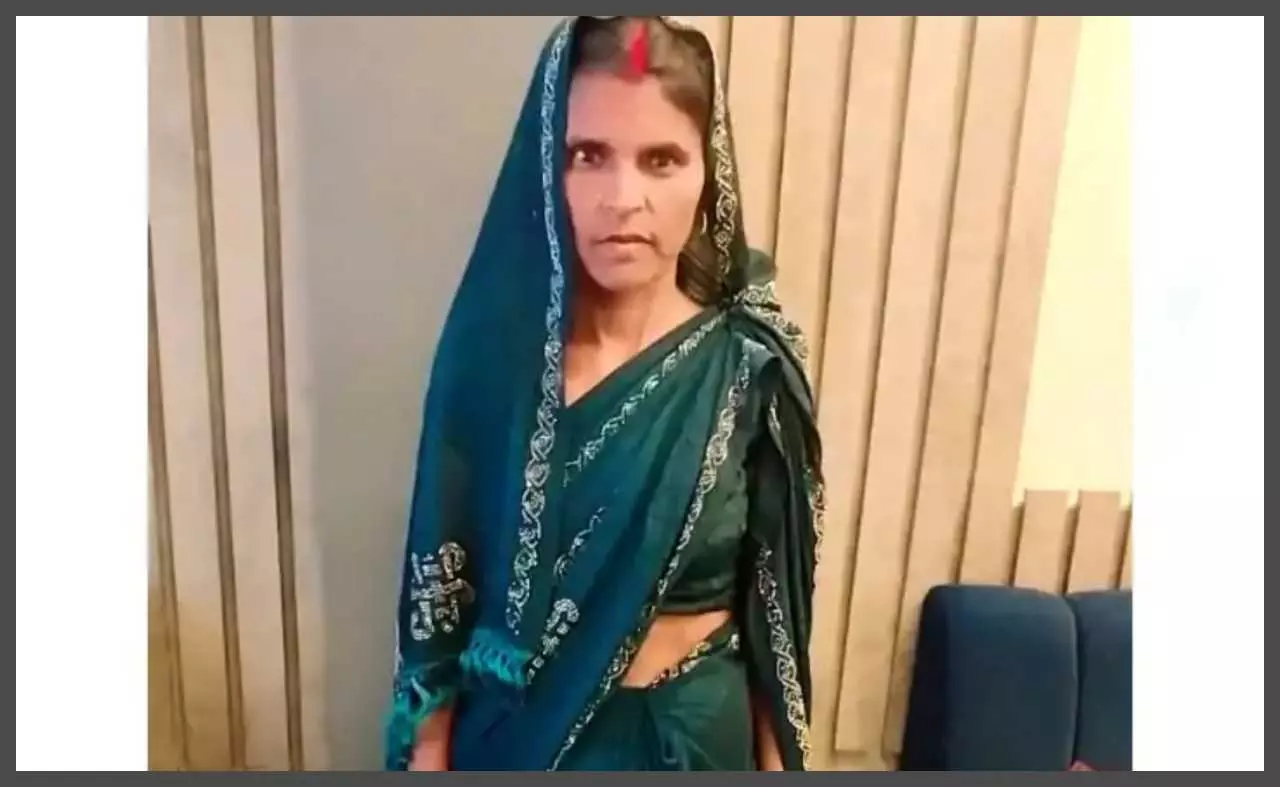 Mainpuri News: मानसिक रूप से बीमार 50 वर्षीय महिला लापता, बेटी ने एसपी से लगाई तलाश की गुहार Mainpuri News: मानसिक रूप से बीमार 50 वर्षीय महिला लापता, बेटी ने एसपी से लगाई तलाश की गुहार