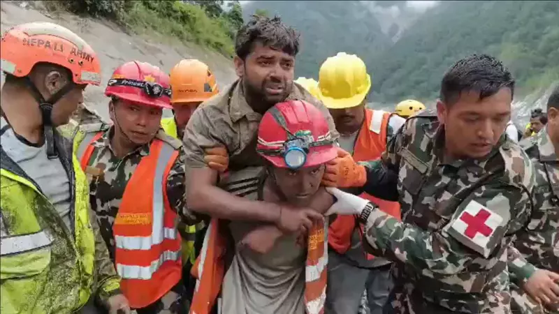 कैद रही जिंदगी, करता रहा महामंत्र का जाप… फिर जन्माष्टमी पर ‘चमत्कारिक’ रेस्क्यू, कैसे 9 दिनों तक सुरंग में जिंदा रहा संजय? कैद रही जिंदगी, करता रहा महामंत्र का जाप… फिर जन्माष्टमी पर ‘चमत्कारिक’ रेस्क्यू, कैसे 9 दिनों तक सुरंग में जिंदा रहा संजय?