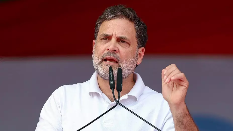 सरकार से हर छात्र त्रस्त है, महाराष्ट्र छात्र आंदोलन पर राहुल गांधी का सिस्टम पर बड़ा वार, MPSC से आश्रम स्कूल तक घेरा सरकार से हर छात्र त्रस्त है, महाराष्ट्र छात्र आंदोलन पर राहुल गांधी का सिस्टम पर बड़ा वार, MPSC से आश्रम स्कूल तक घेरा