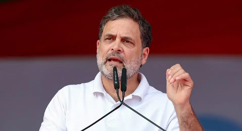 सरकार से हर छात्र त्रस्त है, महाराष्ट्र छात्र आंदोलन पर राहुल गांधी का सिस्टम पर बड़ा वार, MPSC से आश्रम स्कूल तक घेरा सरकार से हर छात्र त्रस्त है, महाराष्ट्र छात्र आंदोलन पर राहुल गांधी का सिस्टम पर बड़ा वार, MPSC से आश्रम स्कूल तक घेरा