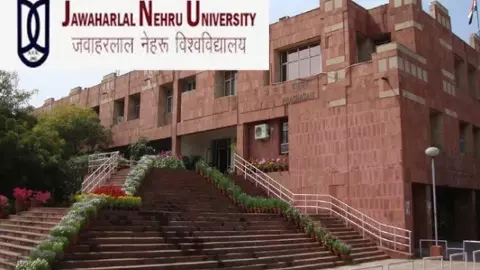 पार्टी के लिए बुलाया घर, फिर किया यौन शोषण, JNU प्रोफेसर पर 10 छात्रों ने पर लगाए सनसनीखेज आरोप पार्टी के लिए बुलाया घर, फिर किया यौन शोषण, JNU प्रोफेसर पर 10 छात्रों ने पर लगाए सनसनीखेज आरोप