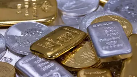 Gold-Silver Price Today: Gold and Silver Get Cheaper, Check Weekly Price Drop