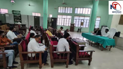 Azamgarh News: आजमगढ़ में 12 सितंबर को राष्ट्रीय लोक अदालत, वादों के त्वरित निस्तारण पर जोर