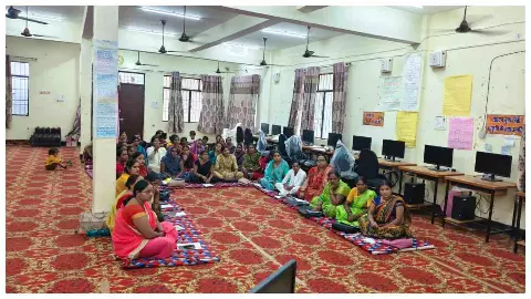 Aligarh News: छात्रवृत्ति आवेदन निरस्त होने पर कमिश्नर सख्त, प्रिंसिपल की तय होगी जिम्मेदारी