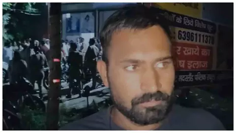 Shamli News: प्रसव के बाद महिला-नवजात की मौत, अस्पताल में परिजनों का हंगामा Shamli News: प्रसव के बाद महिला-नवजात की मौत, अस्पताल में परिजनों का हंगामा