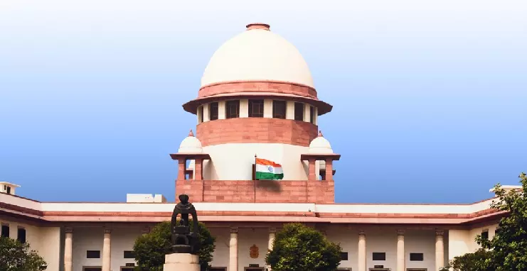 सत्य निकेतन PG हादसे के बाद SC का बड़ा कदम, देशभर के PG-Hostel की होगी जांच? जानें पूरा मामला सत्य निकेतन PG हादसे के बाद SC का बड़ा कदम, देशभर के PG-Hostel की होगी जांच? जानें पूरा मामला