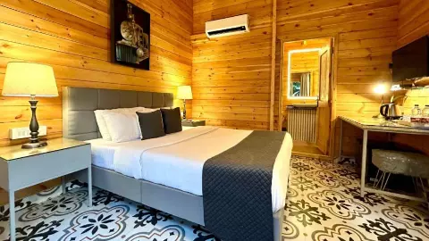 Hostel Stay: Get a Budget Bed From ₹400 With Wi-Fi, Cafe and Gaming Zone Hostel Stay: Get a Budget Bed From ₹400 With Wi-Fi, Cafe and Gaming Zone