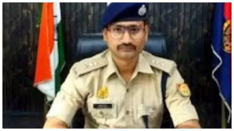 Chandauli News: पुलिस अधीक्षक का फिर चला हंटर, कार्यखासों सहित 31 पुलिसकर्मियों का स्थानांतरण