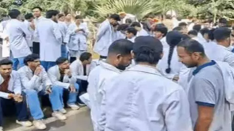 Intern Doctors Protest Intern Doctors Protest