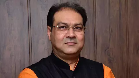 UP चुनाव 2027 से पहले BJP का गेमऑन! मोहसिन रजा को बनाया अल्पसंख्यक आयोग के अध्यक्ष, मिलेगा कैबिनेट रैंक