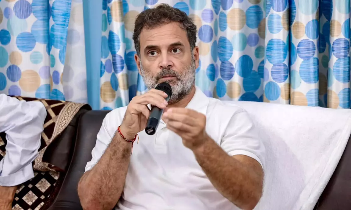 स्टेडियम नहीं मिला तो कांग्रेस ने बदली रणनीति, QR कोड से जुड़ रहे छात्र, बुरहानपुर में रजिस्ट्रेशन तेज स्टेडियम नहीं मिला तो कांग्रेस ने बदली रणनीति, QR कोड से जुड़ रहे छात्र, बुरहानपुर में रजिस्ट्रेशन तेज