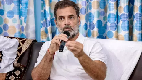 स्टेडियम नहीं मिला तो कांग्रेस ने बदली रणनीति, QR कोड से जुड़ रहे छात्र, बुरहानपुर में रजिस्ट्रेशन तेज