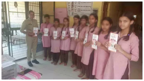 Aligarh News: अलीगढ़ में 16.7 किलो चरस के साथ दो महिलाएं गिरफ्तार, एंटी रोमियो अभियान तेज