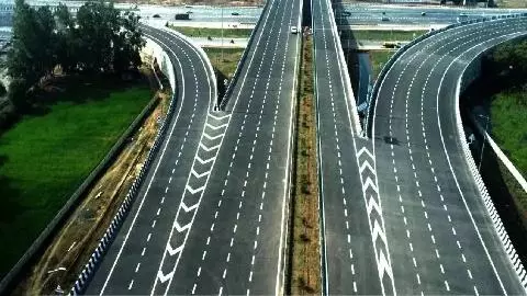 Ganga Expressway Rain Cut Ganga Expressway Rain Cut