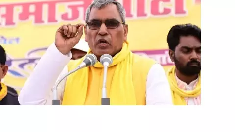 ‘आशीर्वाद का दीया’ पर ओम प्रकाश राजभर का विपक्ष पर हमला, बोले- ‘टूलकिट तैयार, अब हल्ला मचेगा’ ‘आशीर्वाद का दीया’ पर ओम प्रकाश राजभर का विपक्ष पर हमला, बोले- ‘टूलकिट तैयार, अब हल्ला मचेगा’