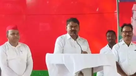 ‘2027 में सरकार बनी तो मंत्री बनने से कोई नहीं रोक पाएगा’, सपा नेता का VIDEO VIRAL ‘2027 में सरकार बनी तो मंत्री बनने से कोई नहीं रोक पाएगा’, सपा नेता का VIDEO VIRAL