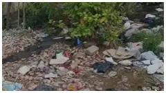 Etah News: बालाजी मंदिर के पास गंदगी और जलभराव, मेडिकल कॉलेज प्रशासन पर उठे स