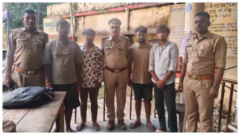 Jaunpur News: सुजानगंज में क्लीनिक पर पथराव और मारपीट के मामले में चार गिरफ्तार