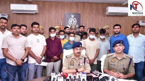 Etawah News: इटावा में पंखिया गैंग के छह सदस्य गिरफ्तार; भारी मात्रा में सोना-चांदी और हथियार बरामद