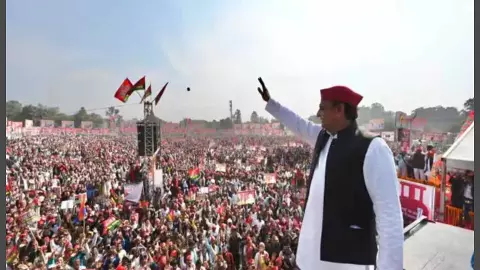 Akhilesh Yadav Happy in Raebareli
