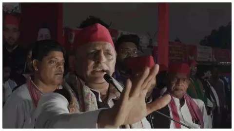 Raebareli News: अखिलेश यादव का शक्ति प्रदर्शन, PDA रथ के साथ तय किया 41 किमी का सफर