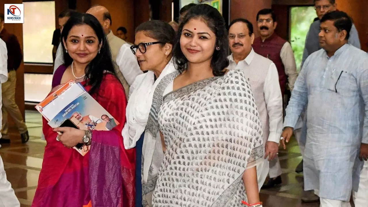 TMC Rebel MPs Get Relief TMC Rebel MPs Get Relief