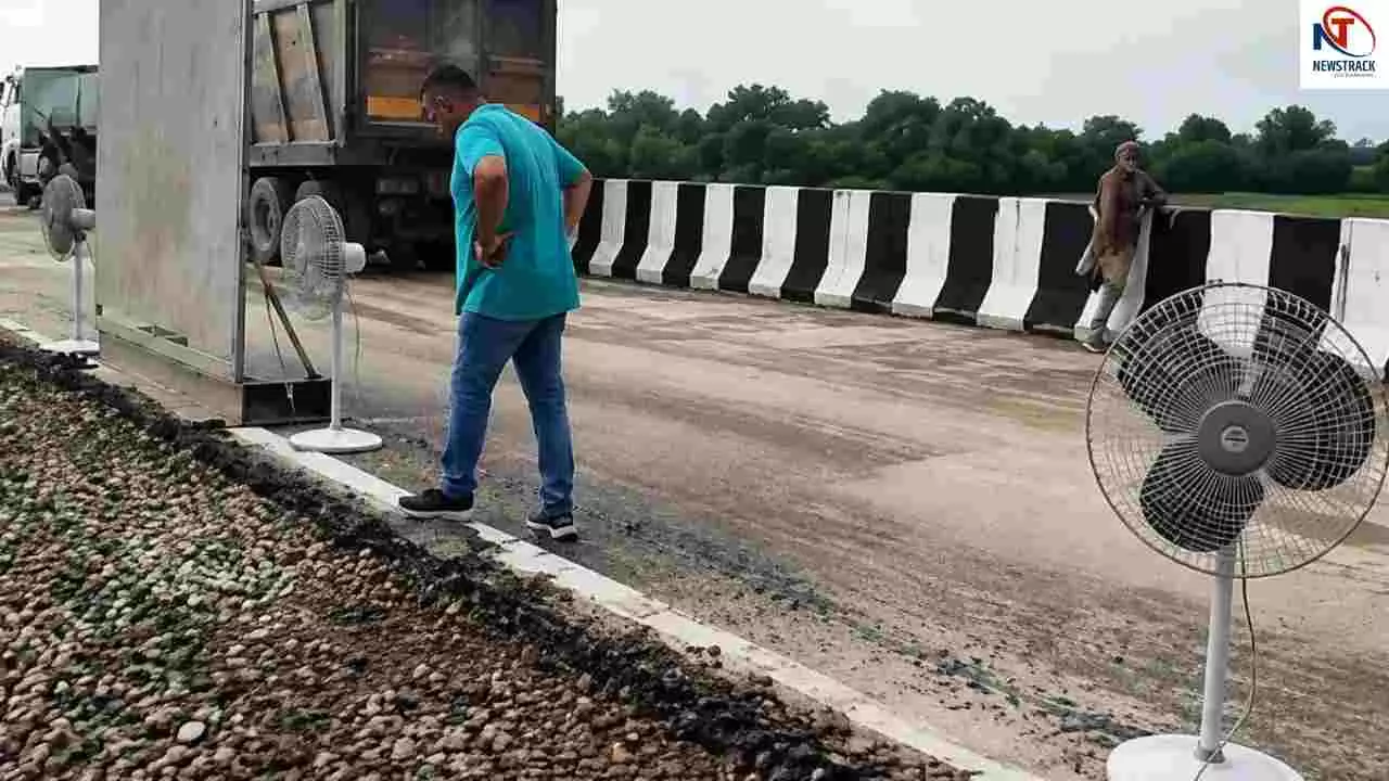 Lucknow Kanpur Expressway